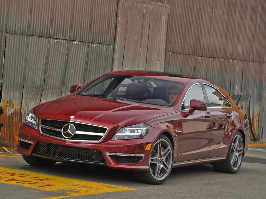  Mercedes-Benz CLS63 AMG 2010 года  (US) (фото 27 из 77)
